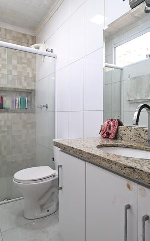 Casa à venda com 160m², 3 quartos e 2 vagasBanheiro da Suíte 3