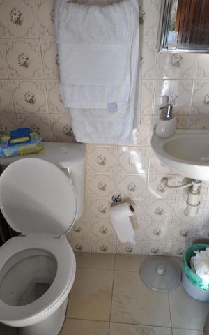 Casa à venda com 240m², 3 quartos e 2 vagasBanheiro Social 2