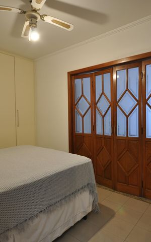Casa à venda com 240m², 3 quartos e 2 vagasQuarto 1