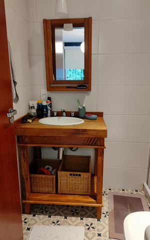 Casa de condomínio à venda com 140m², 4 quartos e 2 vagas Casa de condomínio à venda com 140m², 4 quartos e 2 vagasBanheiro
