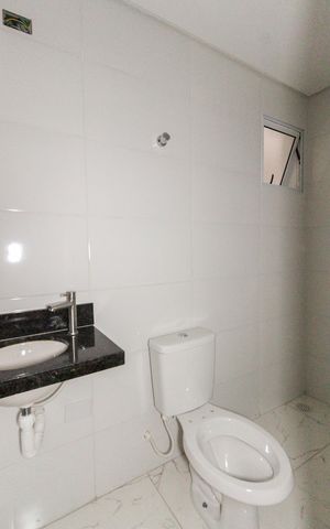 Apartamento à venda com 35m², 2 quartos e sem vaga Apartamento à venda com 35m², 2 quartos e sem vagaBanheiro