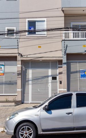 Apartamento à venda com 44m², 2 quartos e sem vaga Apartamento à venda com 44m², 2 quartos e sem vagaFachada