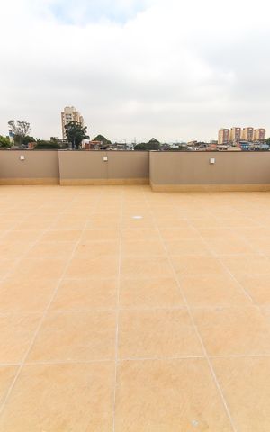 Apartamento à venda com 42m², 2 quartos e sem vaga Apartamento à venda com 42m², 2 quartos e sem vagaSalão de festas