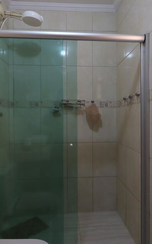 Casa à venda com 187m², 3 quartos e 4 vagasBanheiro Social