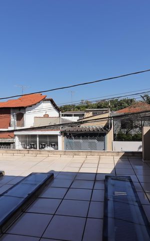 Casa à venda com 187m², 3 quartos e 4 vagasVaranda da Suíte