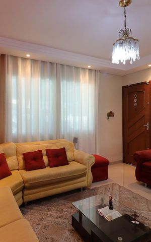 Casa à venda com 187m², 3 quartos e 4 vagasSala