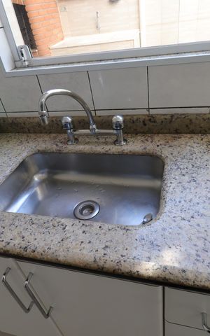 Casa à venda com 187m², 3 quartos e 4 vagasCozinha - Pia