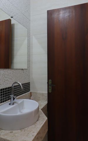 Casa à venda com 187m², 3 quartos e 4 vagasLavabo
