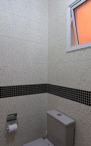Casa à venda com 187m², 3 quartos e 4 vagasLavabo