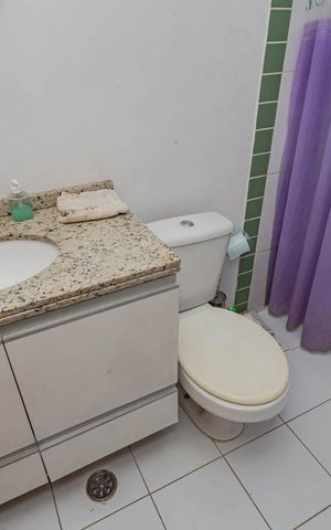 Casa à venda com 200m², 3 quartos e sem vagaBanheiro da Suíte 2