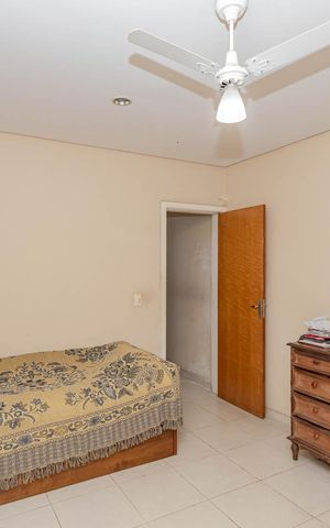 Casa à venda com 200m², 3 quartos e sem vagaSuíte 3