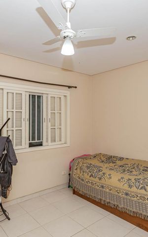 Casa à venda com 200m², 3 quartos e sem vagaSuíte 3