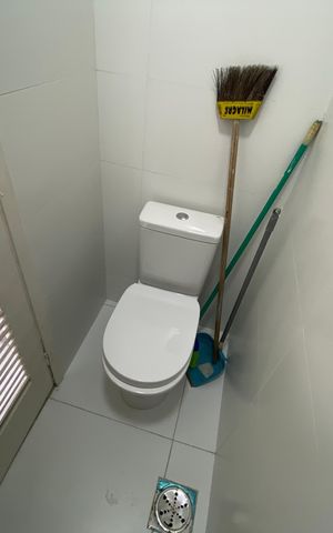 Apartamento para alugar com 70m², 2 quartos e 1 vaga Apartamento para alugar com 70m², 2 quartos e 1 vagaBanheiro Serviço