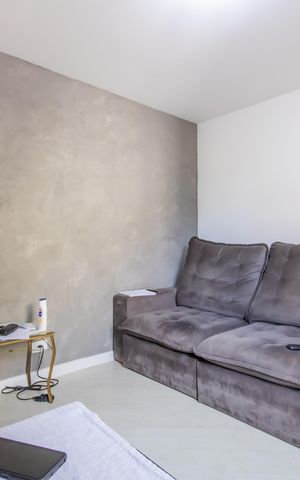 Apartamento à venda com 45m², 2 quartos e 1 vaga Apartamento à venda com 45m², 2 quartos e 1 vagaSala