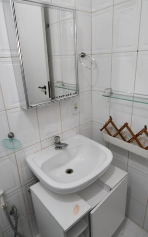 Casa de condomínio à venda com 300m², 3 quartos e 4 vagasBanheiro da Suíte