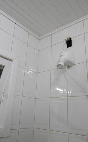 Casa de condomínio à venda com 300m², 3 quartos e 4 vagasBanheiro da Suíte