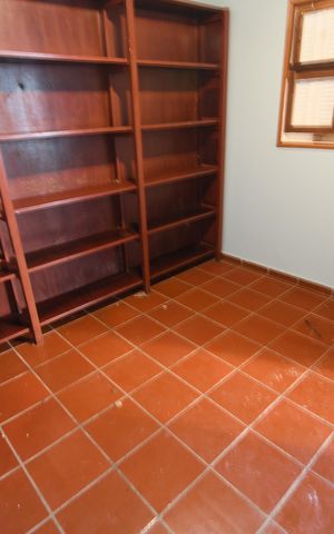 Casa de condomínio à venda com 300m², 3 quartos e 4 vagasQuarto de Serviço