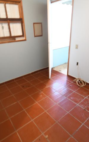 Casa de condomínio à venda com 300m², 3 quartos e 4 vagasQuarto de Serviço