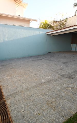 Casa de condomínio à venda com 300m², 3 quartos e 4 vagasGaragem