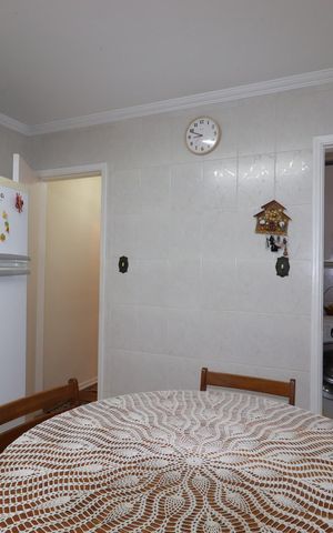 Casa para alugar com 207m², 3 quartos e 2 vagasCozinha