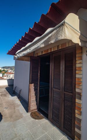 Apartamento para alugar com 126m², 2 quartos e 2 vagas Apartamento para alugar com 126m², 2 quartos e 2 vagasCobertura