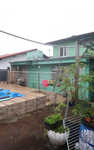 Casa à venda com 138m², 3 quartos e 2 vagasÁrea externa