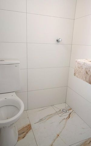 Apartamento à venda com 45m², 2 quartos e 1 vaga Apartamento à venda com 45m², 2 quartos e 1 vagaBanheiro Suíte