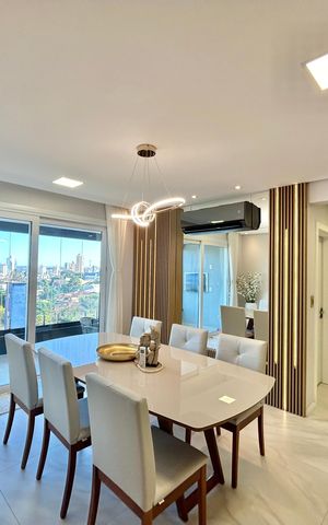 Apartamento à venda com 139m², 3 quartos e 2 vagas Apartamento à venda com 139m², 3 quartos e 2 vagasSala