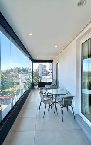 Apartamento à venda com 139m², 3 quartos e 2 vagas Apartamento à venda com 139m², 3 quartos e 2 vagasSacada