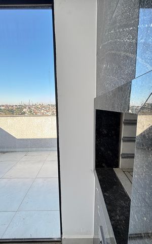 Apartamento à venda com 78m², 2 quartos e 1 vaga Apartamento à venda com 78m², 2 quartos e 1 vagaÁrea comum - Churrasqueira