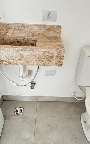 Apartamento à venda com 78m², 2 quartos e 1 vaga Apartamento à venda com 78m², 2 quartos e 1 vagaBanheiro de Serviço