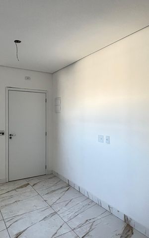 Apartamento à venda com 78m², 2 quartos e 1 vaga Apartamento à venda com 78m², 2 quartos e 1 vagaSala