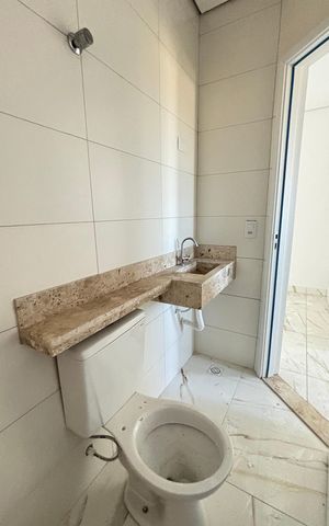Apartamento à venda com 78m², 2 quartos e 1 vaga Apartamento à venda com 78m², 2 quartos e 1 vagaBanheiro Social