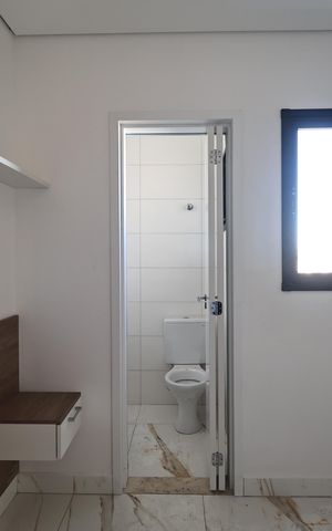 Apartamento à venda com 90m², 2 quartos e 1 vagaSuíte