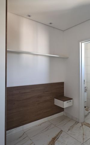 Apartamento à venda com 90m², 2 quartos e 1 vagaSuíte