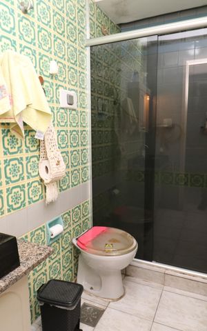Apartamento à venda com 64m², 2 quartos e 1 vagaBanheiro Social