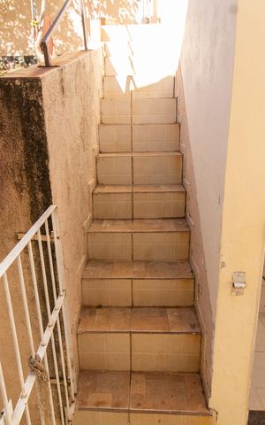 Casa à venda com 230m², 5 quartos e 3 vagas Casa à venda com 230m², 5 quartos e 3 vagasÁrea comum