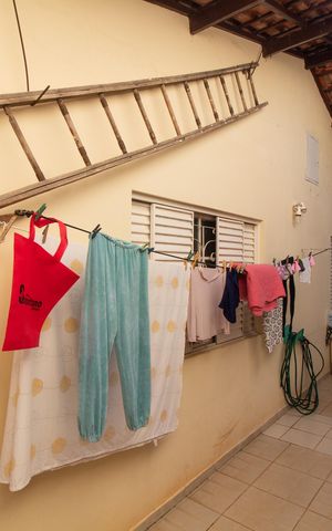 Casa à venda com 230m², 5 quartos e 3 vagas Casa à venda com 230m², 5 quartos e 3 vagasÁrea comum