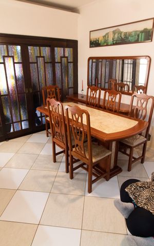 Casa à venda com 230m², 5 quartos e 3 vagas Casa à venda com 230m², 5 quartos e 3 vagasCopa