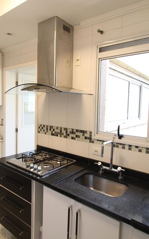 Apartamento à venda com 104m², 3 quartos e 2 vagasCozinha