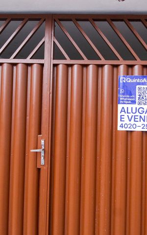 Casa à venda com 140m², 3 quartos e 1 vagaPlaca
