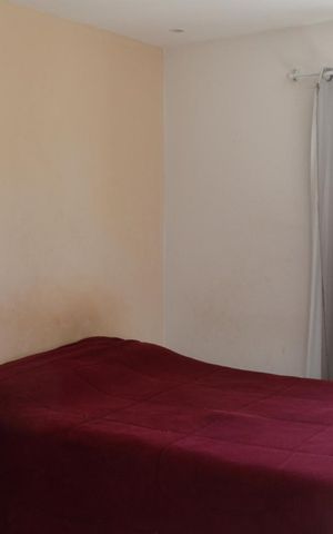 Casa de condomínio à venda com 80m², 3 quartos e sem vaga Casa de condomínio à venda com 80m², 3 quartos e sem vagaSuíte