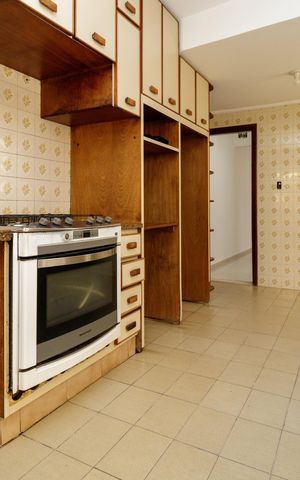 Casa à venda com 275m², 3 quartos e 3 vagas Casa à venda com 275m², 3 quartos e 3 vagasCozinha