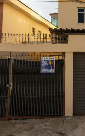 Casa à venda com 275m², 3 quartos e 3 vagas Casa à venda com 275m², 3 quartos e 3 vagasPlaquinha instalada