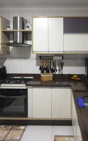 Casa à venda com 200m², 3 quartos e 2 vagas Casa à venda com 200m², 3 quartos e 2 vagasCozinha