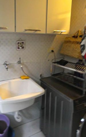Casa à venda com 200m², 3 quartos e 2 vagas Casa à venda com 200m², 3 quartos e 2 vagasÁrea de Serviço
