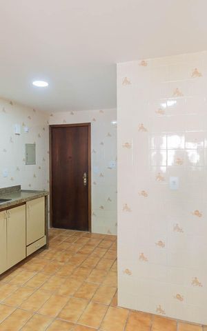 Apartamento à venda com 200m², 3 quartos e 3 vagasCozinha