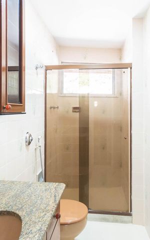 Apartamento à venda com 200m², 3 quartos e 3 vagasBanheiro