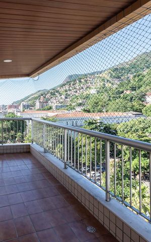 Apartamento à venda com 200m², 3 quartos e 3 vagasVaranda da Sala