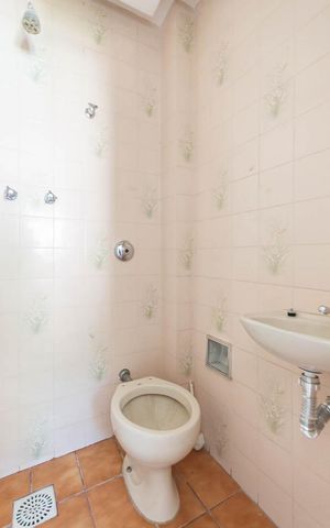 Apartamento à venda com 200m², 3 quartos e 3 vagasBanheiro de serviço